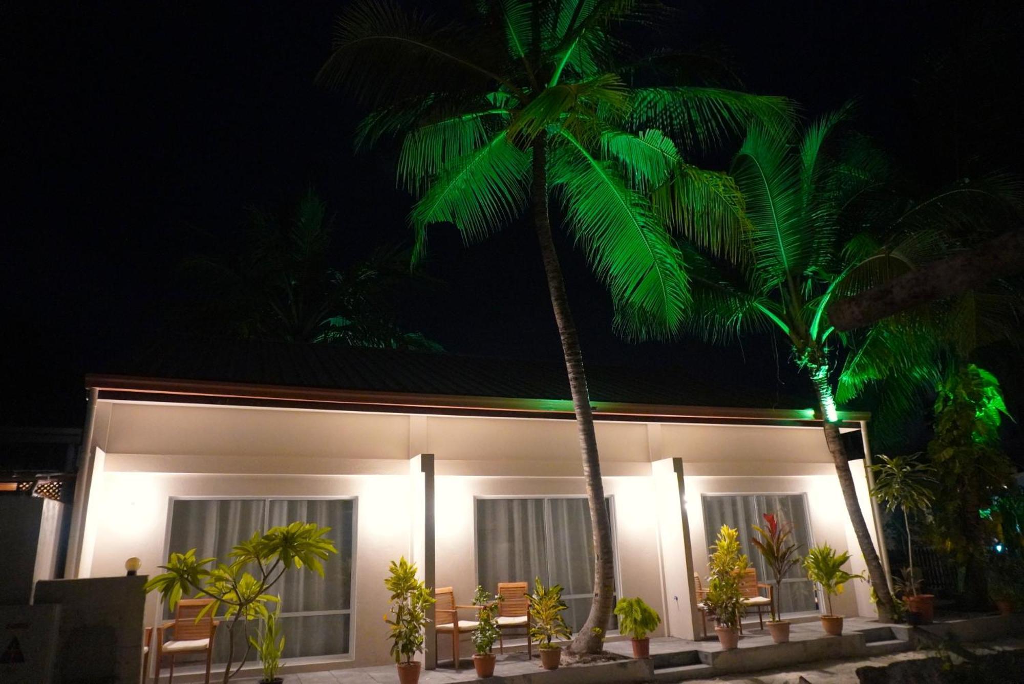 Tme Retreats Dhigurah Hotel Дхигура Екстериор снимка